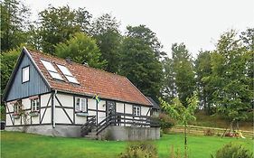Gorgeous Home In Oestra Soennarsloev With Kitchen